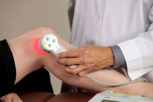 Procedura de terapie cu laser pentru artroza articulațiilor